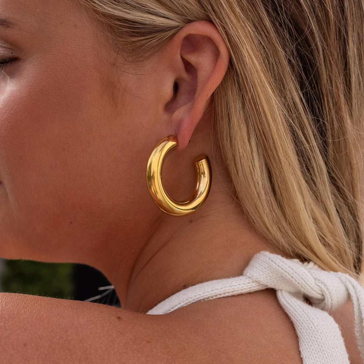 Jolie Large Hoops
